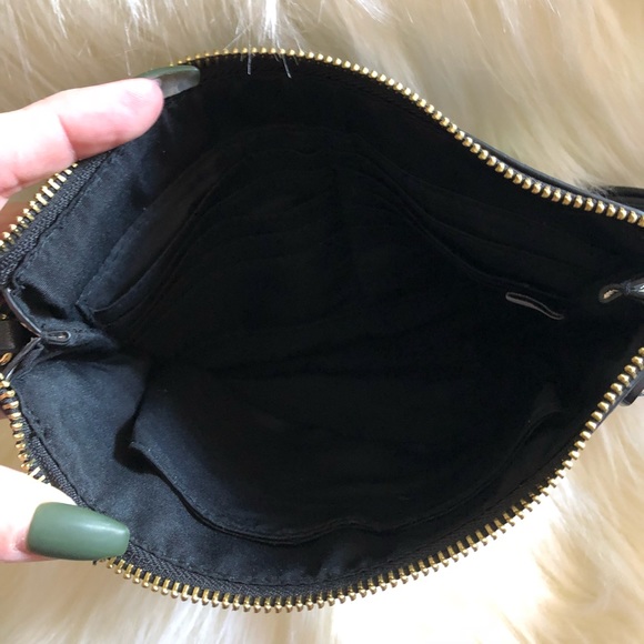 Liz Claiborne hand purse - Picture 5 of 5